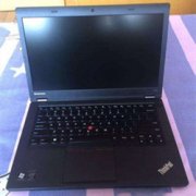 个人用笔记本电脑，95成新，高清投影仪，没维修过，速度很快，